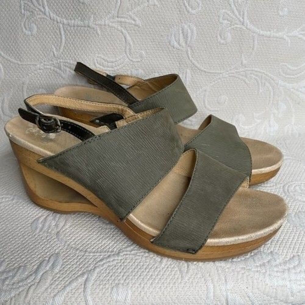 Dansko Tamia Textured Nubuck Leather Wooden Wedge Sandals Women Size 40/US9.5